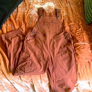 Duluth Trading garden heritage overalls Medium 31